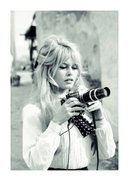 Brigette Bardot-camera poster